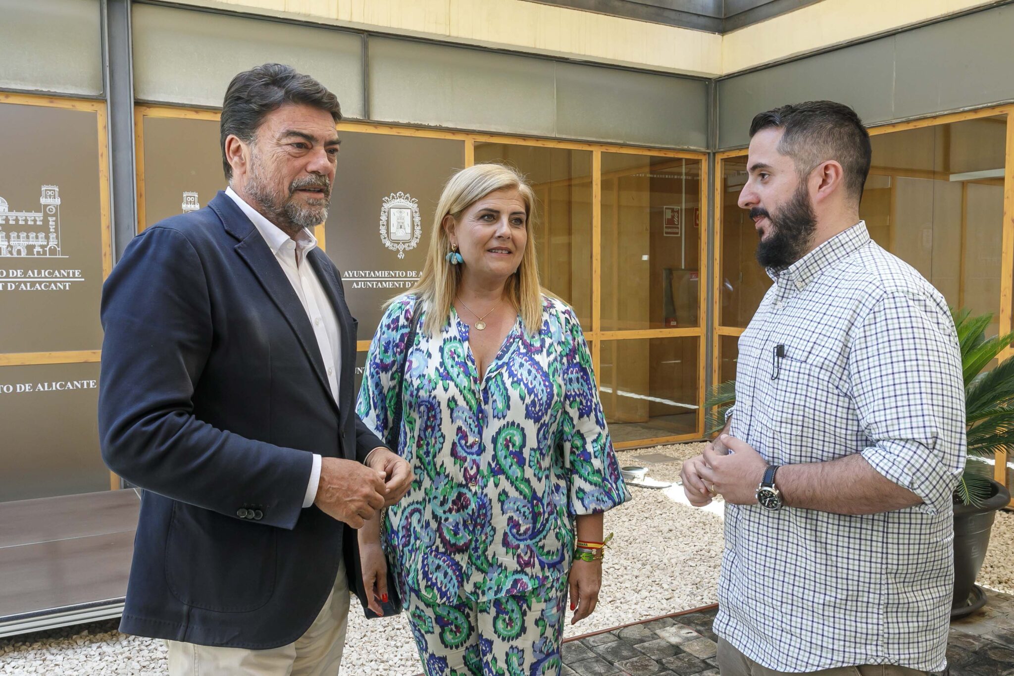 VOX frena el Pacto Verde y la inmigración ilegal y ayuda a la Oficina de la Maternidad con el presupuesto de Alicante para 2026