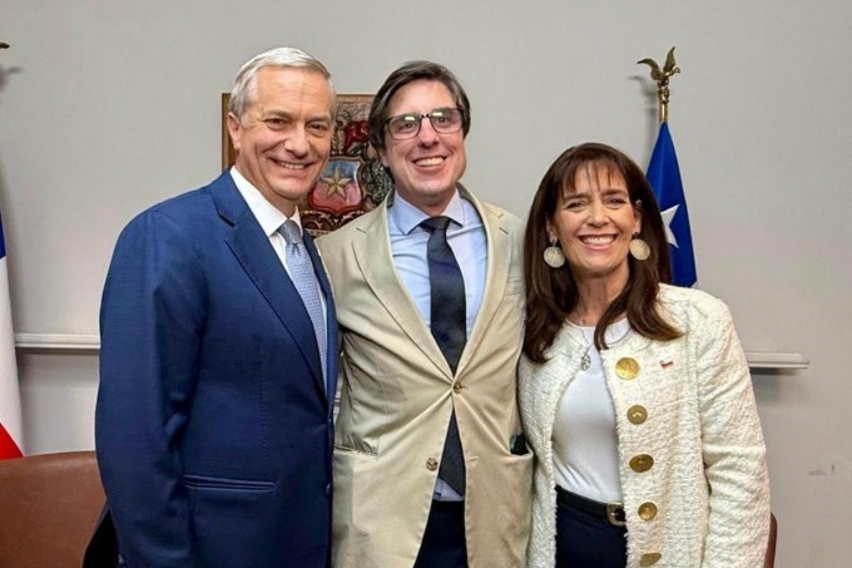 Una delegación de la Fundación Disenso acompaña a Kast y celebra en Chile su arrolladora victoria: «Es un triunfo de la libertad, el orden y la soberanía»
