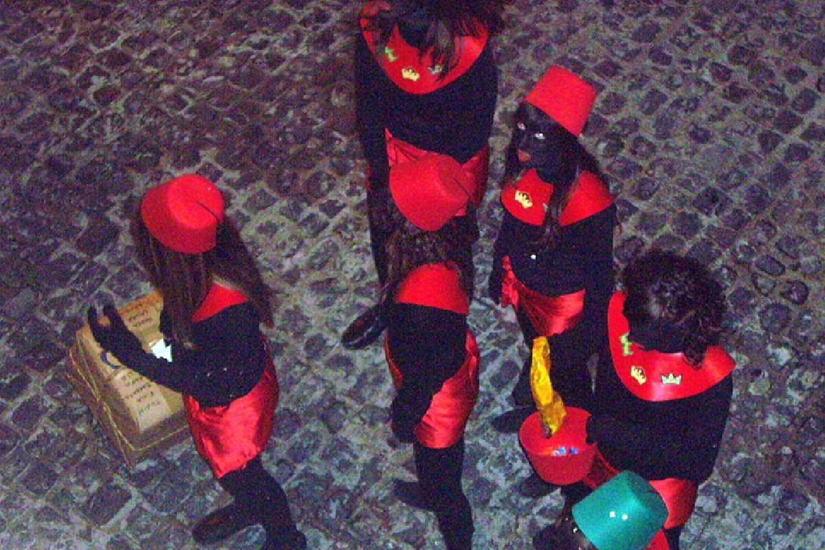 Un colectivo izquierdista exige que en la cabalgata de Reyes de Gerona el séquito de Baltasar no tenga personas «pintadas de negro»