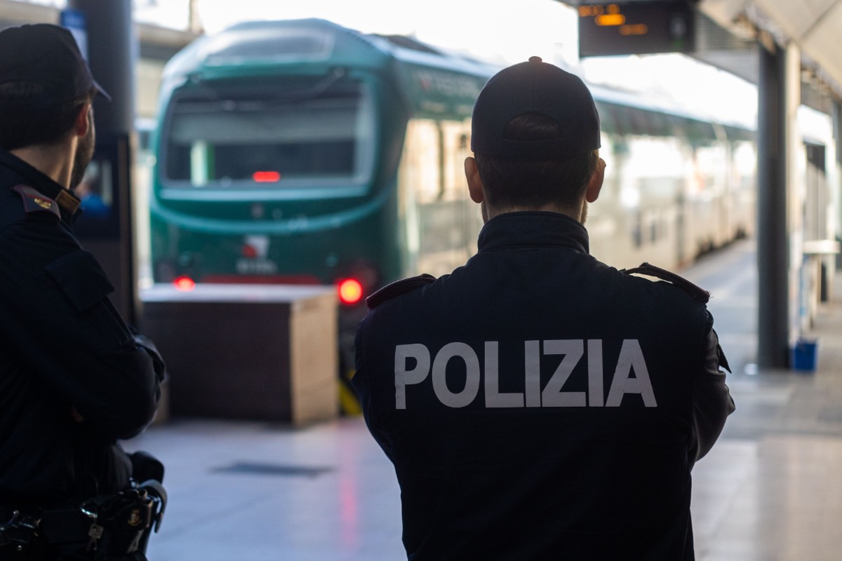 La Policía italiana detiene a un inmigrante gambiano como autor de una agresión sexual y un robo con violencia a una joven de Turín