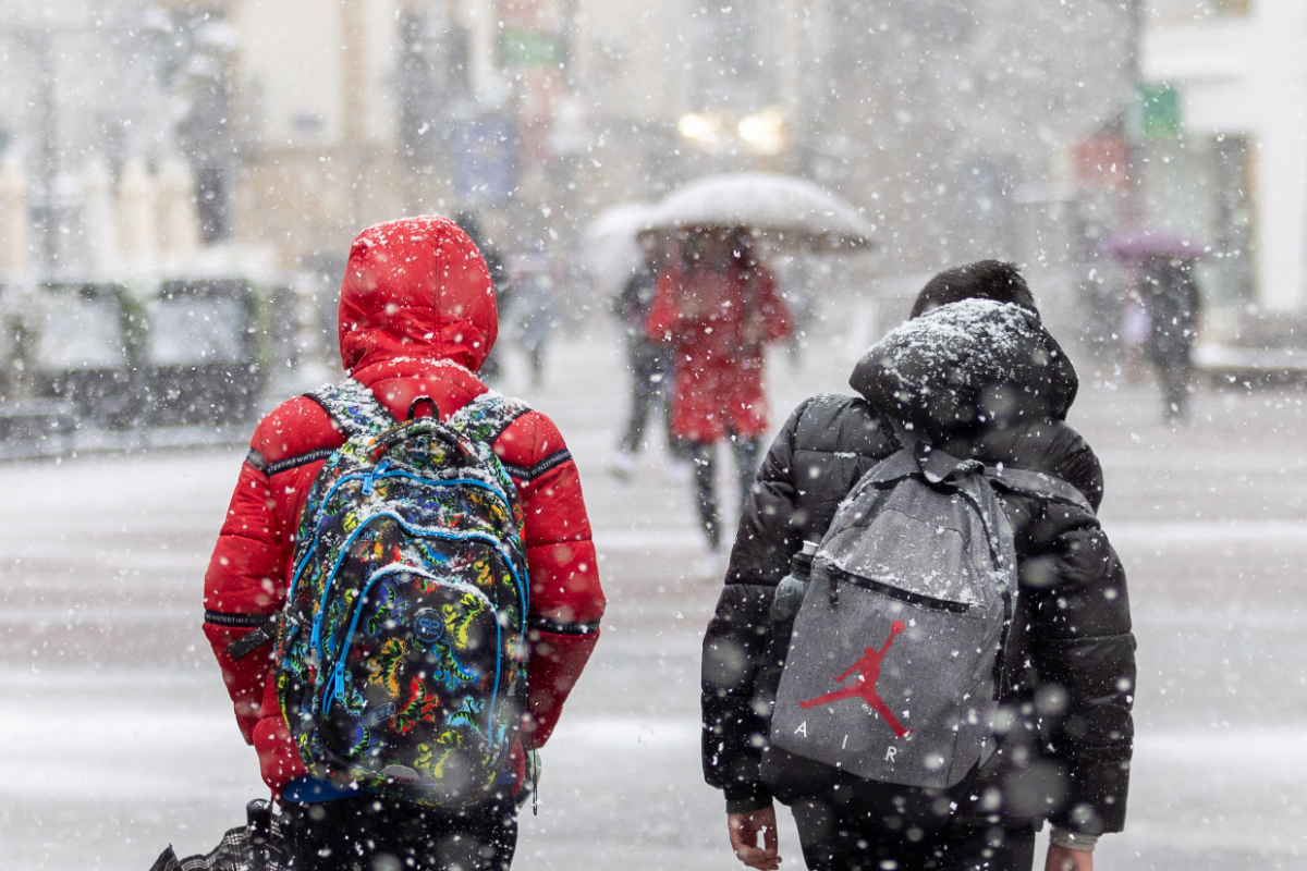 Borrasca Francis: todas las regiones, salvo Extremadura, están en alerta este lunes por lluvias, nieve, frío y oleaje