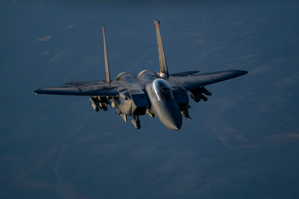 Aviones y drones estadounidenses y jordanos atacan más de 30 objetivos del Estado Islámico en Siria