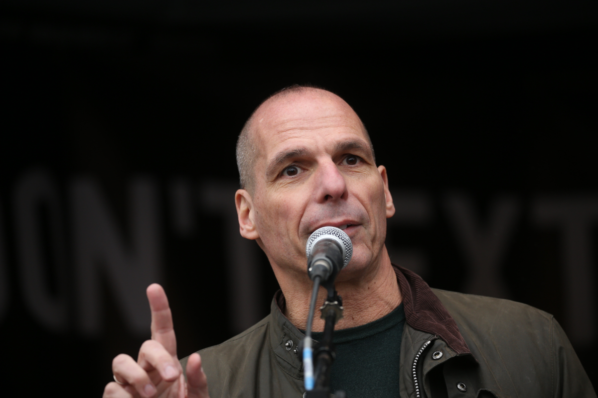 El exministro izquierdista de Grecia Yanis Varoufakis, investigado tras admitir consumo de drogas en un pódcast: «Fue increíble, asombroso»