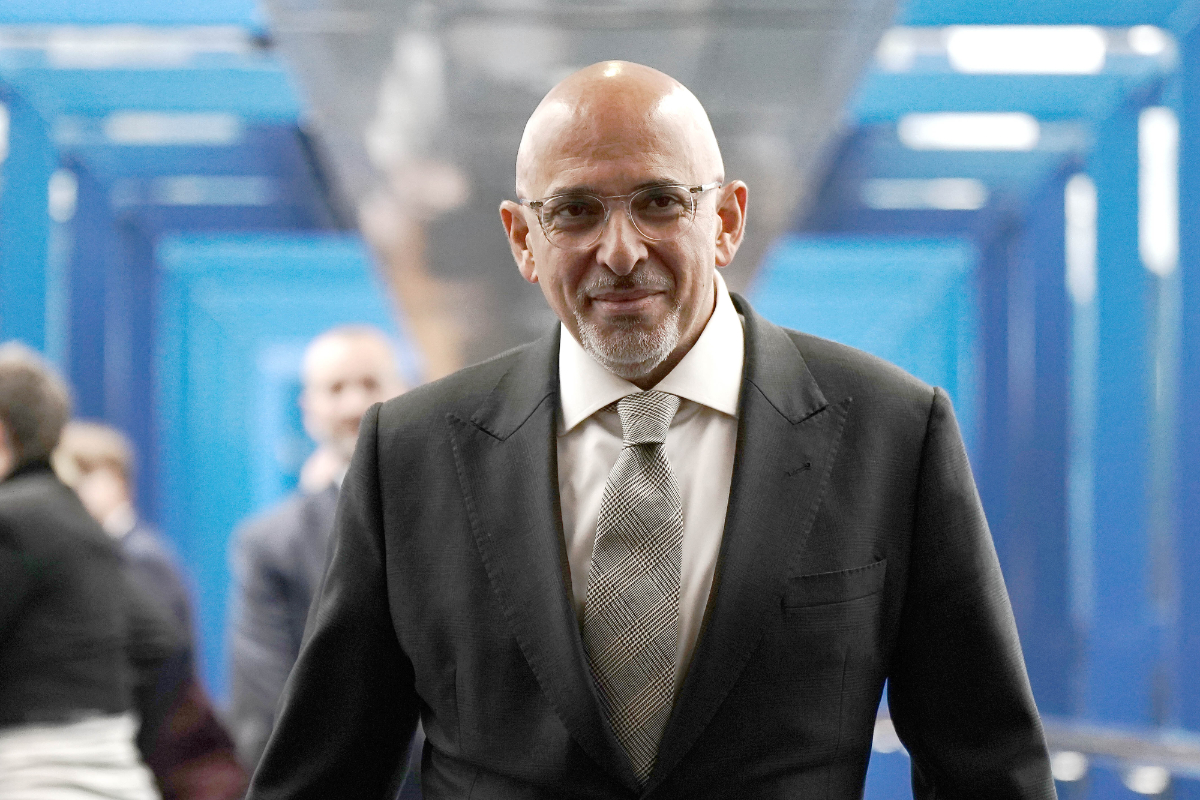 El bipartidismo británico al borde del colapso: el exministro conservador Nadhim Zahawi se suma al partido soberanista Reform UK