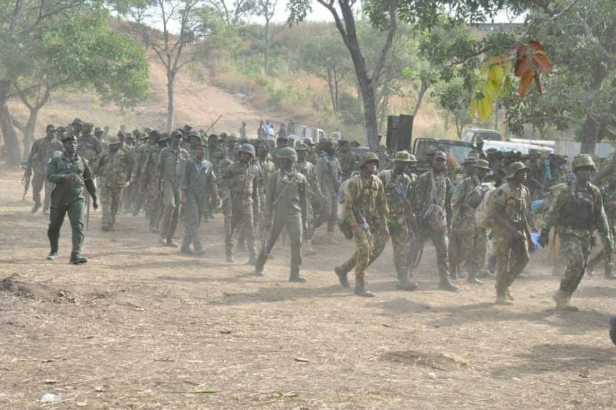 Nuevo ataque del terrorismo islámico en Nigeria: nueve militares son asesinados en un atentado con explosivos en Borno, en el nordeste del país