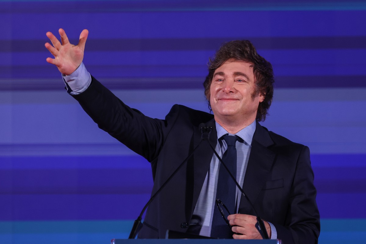 Respaldo histórico a las políticas de Milei: el riesgo país de Argentina se desploma a mínimos desde mayo de 2018