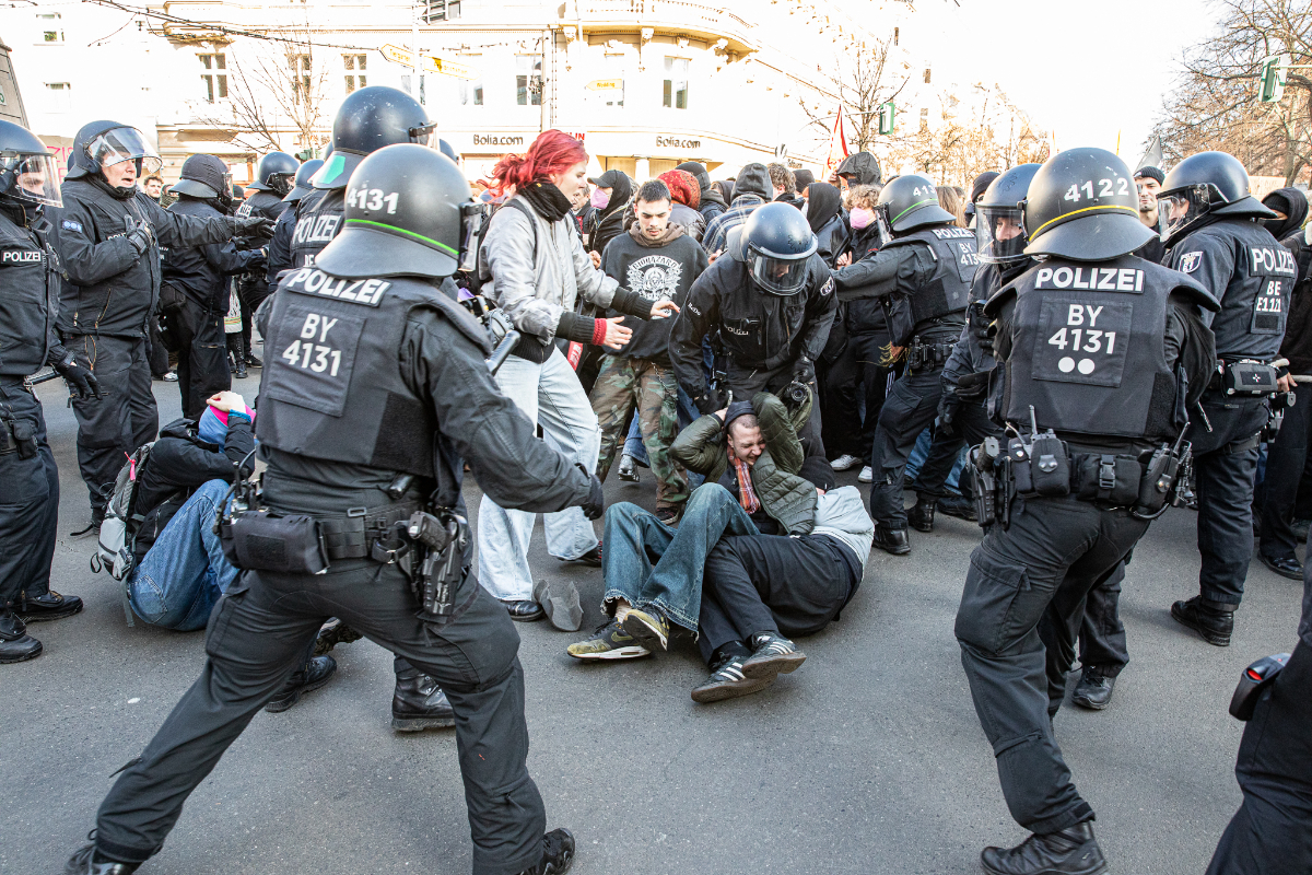 Berlín sufre una explosión de violencia de extrema izquierda: los ataques se duplicaron en 2025