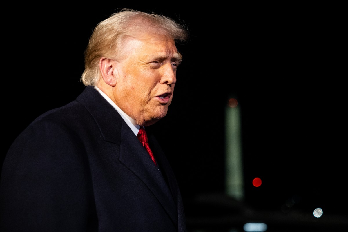 Trump anuncia que prohibirá a grandes empresas la compra de viviendas unifamiliares: «Son las personas quienes viven en casas y no las corporaciones»