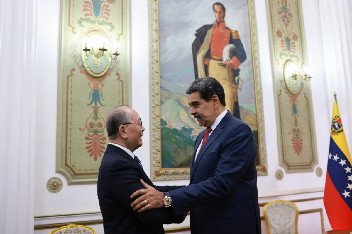 Maduro recibe a un emisario «de alto nivel» del régimen chino en plena tensión con la Administración Trump