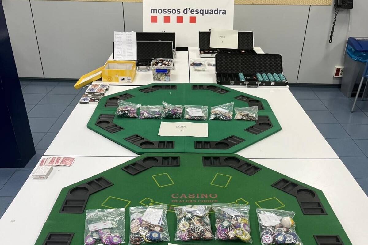 Los Mossos denuncian a 22 personas por jugar partidas «ilegales» de póker y anuncian sanciones económicas de 30.000 euros