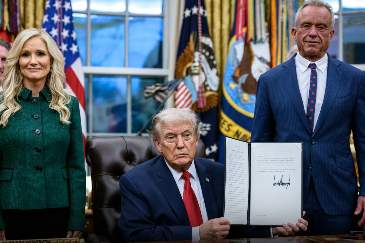 Trump firma una orden ejecutiva para ayudar a millones de estadounidenses a superar su adicción a las drogas