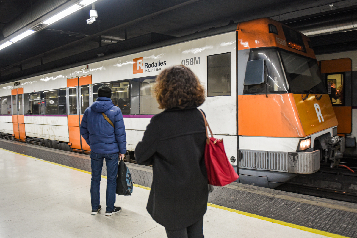 La Generalitat de Cataluña anuncia que tampoco habrá servicio de Rodalies este domingo: «El estado de las líneas no es bueno»