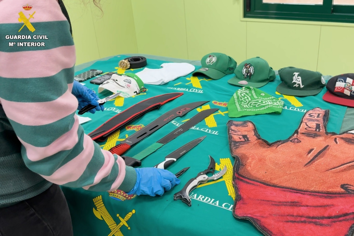La Policía desmonta al Gobierno y confirma la escalada de bandas latinas en Valladolid: «Es muy habitual intervenir machetes»