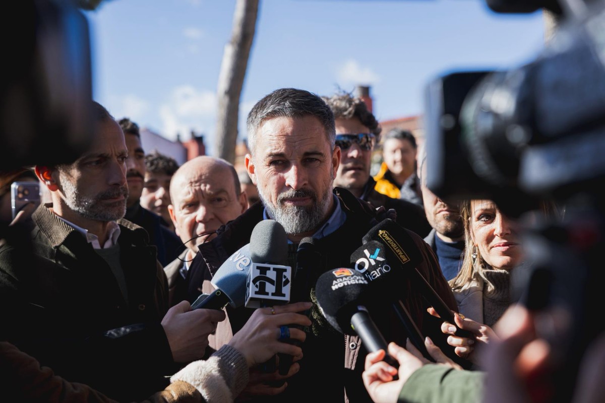 Santiago Abascal denuncia que el «colapso de una mafia» ha acabado convirtiéndose en «el colapso de las instituciones del Estado»: «¿Dónde está Sánchez?»