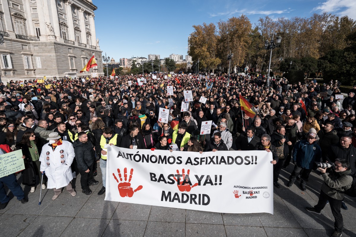 El año 2025 fue «nefasto» para los autónomos: más impuestos, más incertidumbre y pérdida de empleo en sectores como el comercio, la industria o la agricultura