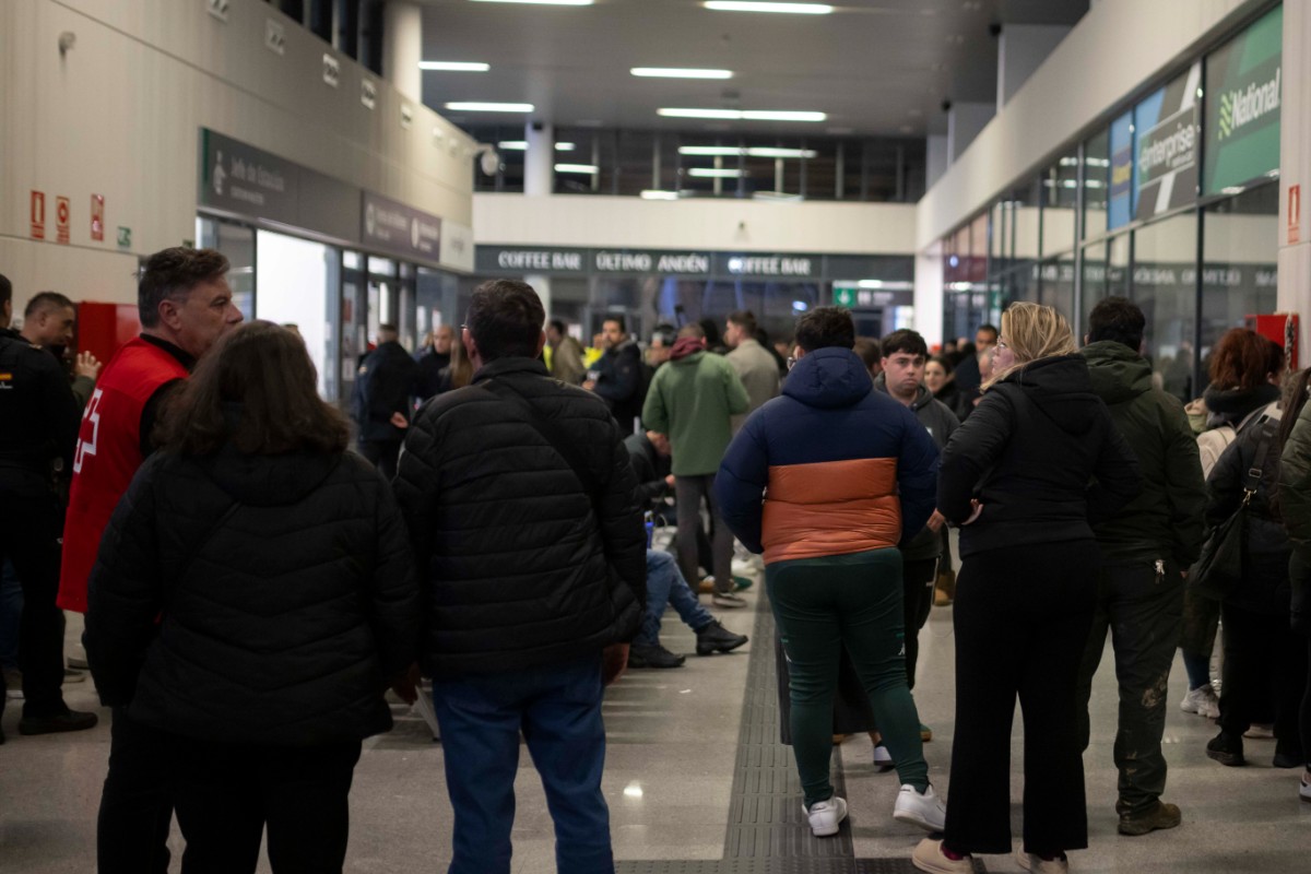 El descarrilamiento en Adamuz (Córdoba) es el primer gran accidente en la Alta Velocidad en España tras casi 35 años de servicio