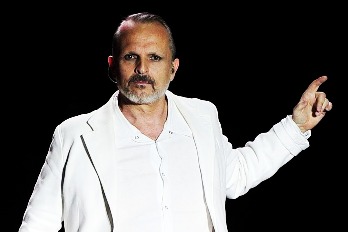 Miguel Bosé estalla contra el Gobierno tras el accidente en Adamuz: «Demuestra su incapacidad y su desprecio a los españoles»