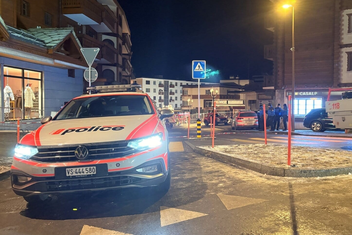 Imputan homicidio negligente a los gerentes del bar «Le Constellation» de Suiza en el que murieron 40 personas