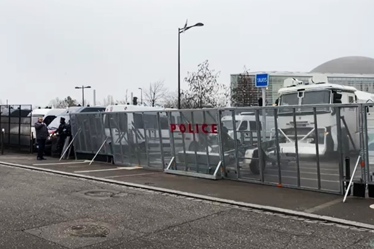 Los burócratas blindan el Parlamento Europeo en Estrasburgo ante la manifestación de los agricultores contra el acuerdo con Mercosur