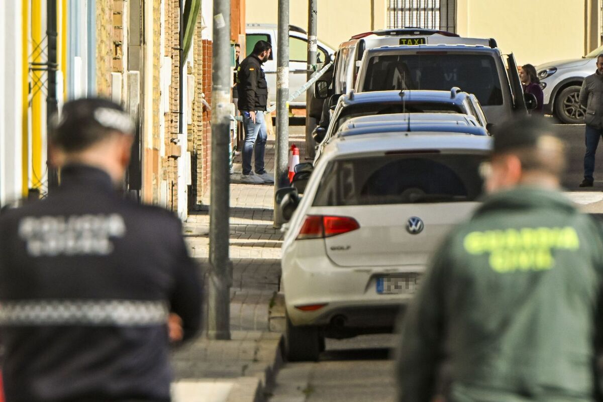 Escándalo en el PSOE de Sevilla: extorsionan a un joven para que no denuncie a su violador, trabajador del ayuntamiento