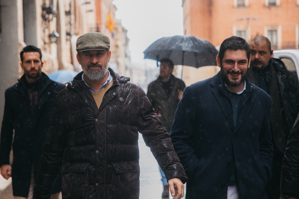 VOX adelanta al PSOE en más de una cuarta parte de los municipios de Aragón