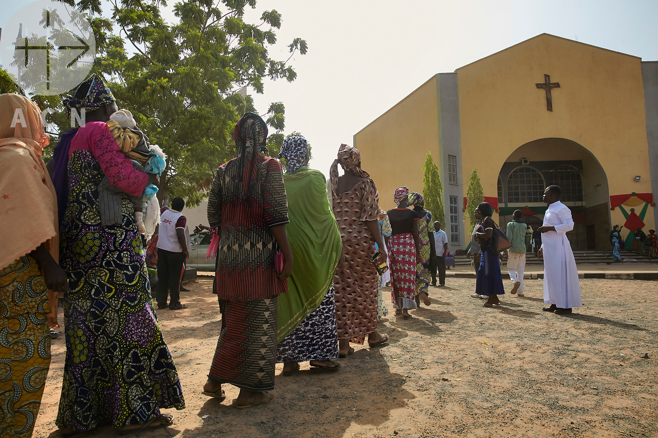Nuevo ataque islamista contra los cristianos en Nigeria: tres muertos y once secuestrados, incluido un sacerdote católico