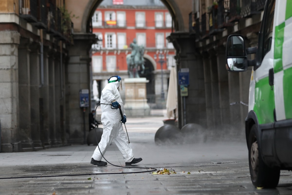 Un estudio revela que los contagios de covid ya descendían en Europa antes de que se impusieran los confinamientos