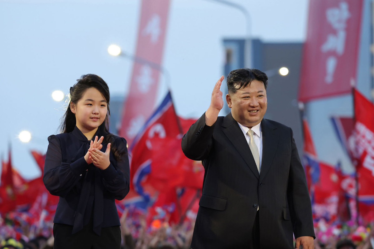 Corea del Sur alerta de que Kim Jong Un estaría preparando a su hija Kim Ju Ae como heredera del régimen comunista norcoreano