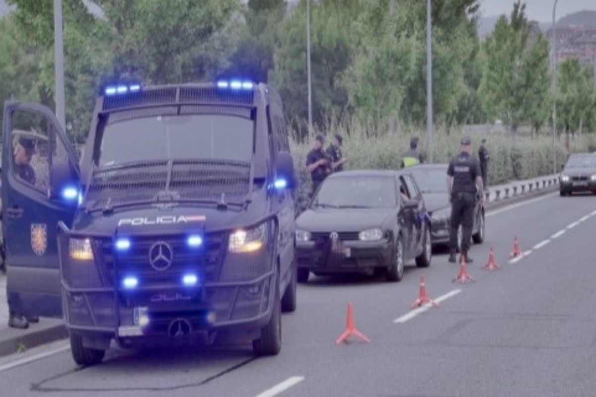 Detenido en Irún (Guipúzcoa) un británico cuando intentaba cruzar a Francia con 125 kilos de cocaína en una furgoneta