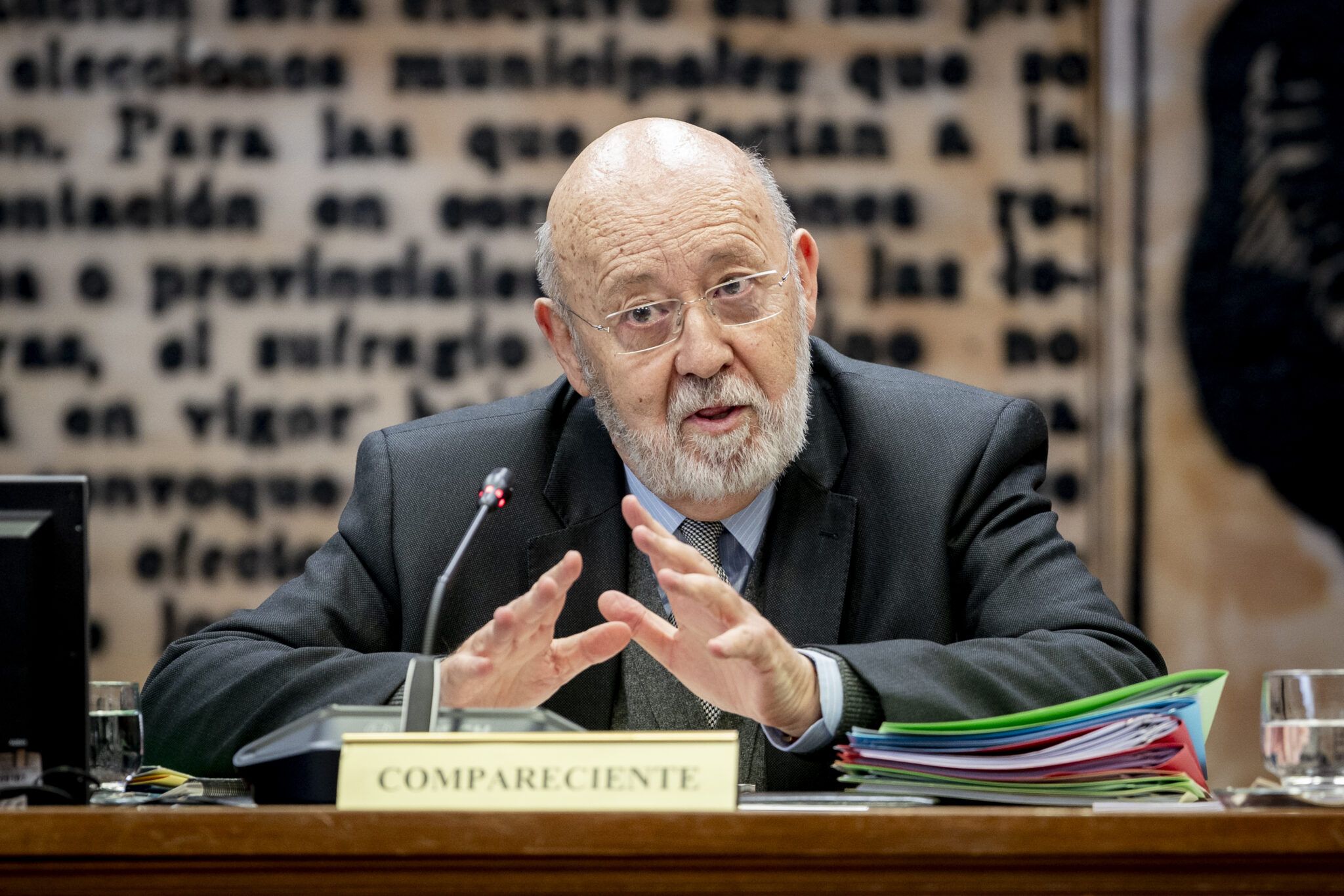 La cocina de Tezanos se vuelve a equivocar: subestimó a VOX e infló a PSOE y PP en Aragón