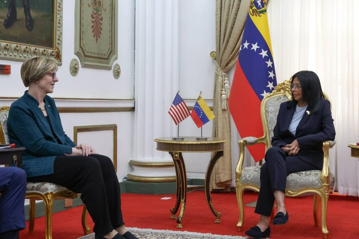 Delcy Rodríguez recibe en Caracas a la nueva representante diplomática de EEUU en Venezuela