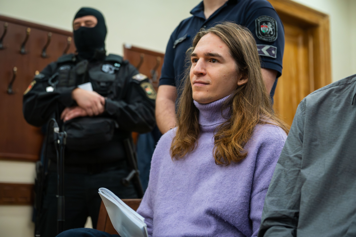 Condenado a ocho años de prisión un activista trans de Antifa por ataques violentos en Budapest