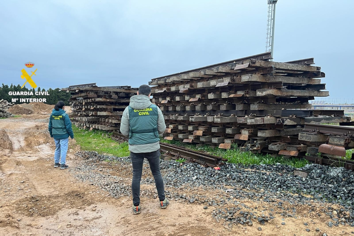 Desarticulada una trama acusada de robar y vender más de 30 toneladas de material ferroviario en Castellón