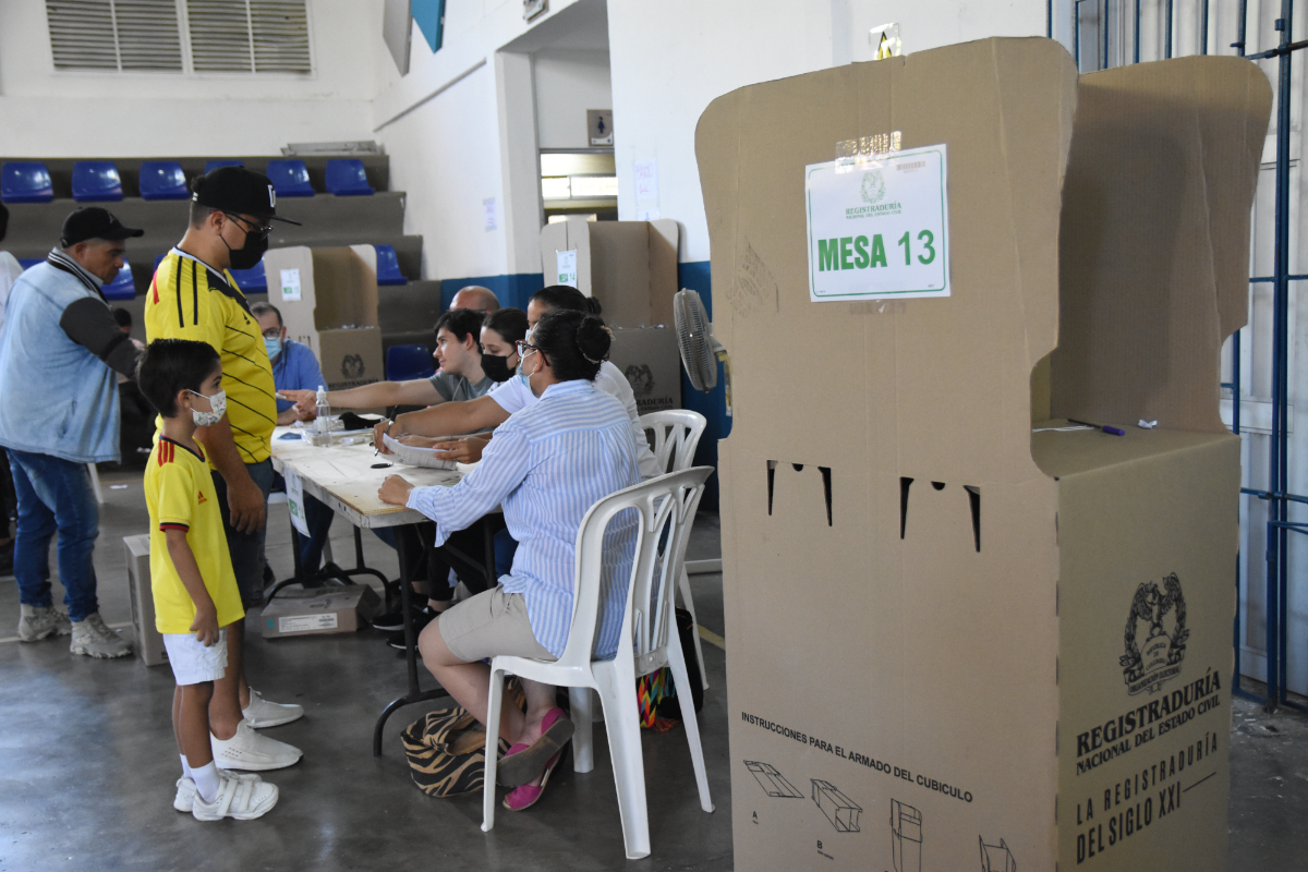 Más de 250.000 colombianos residentes en España se registran para votar en las elecciones de su país
