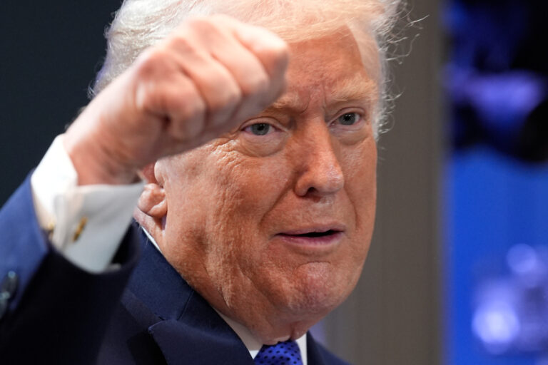 Trump afirma que está «destruyendo por completo» a Irán y asegura que tiene «tiempo de sobra» para continuar la ofensiva