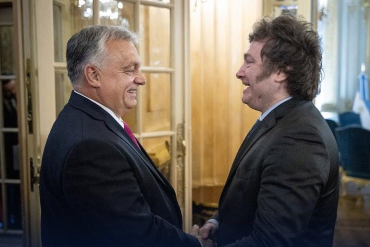 Las muestras de cariño y respeto, y los elogios mutuos entre Viktor Orbán y Javier Milei