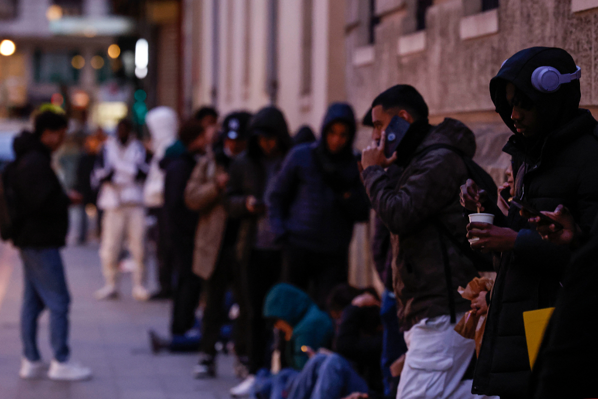 Los inmigrantes ilegales pueden acceder desde este viernes a la sanidad pública con una simple «declaración responsable»