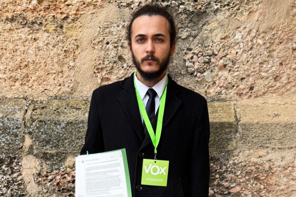 Amenazan a un apoderado de VOX en Torre de Arcas (Teruel) en plena jornada electoral: «Te voy a hinchar la cara»