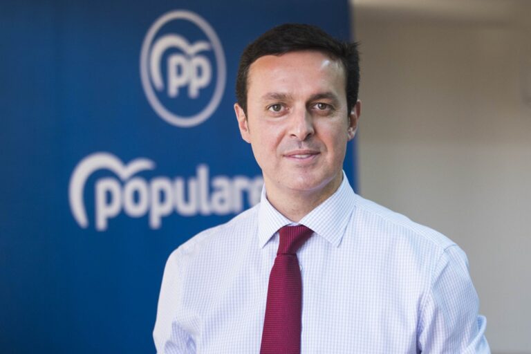 Corrupción en el PP: la UCO concluye que el expresidente de la Diputación de Almería pagaba una hipoteca con dinero de mordidas