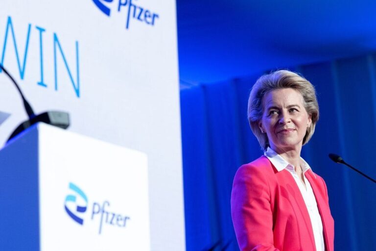 Bruselas se niega a publicar los nombres de quienes negociaron los contratos de las vacunas covid con Pfizer, Moderna y AstraZeneca