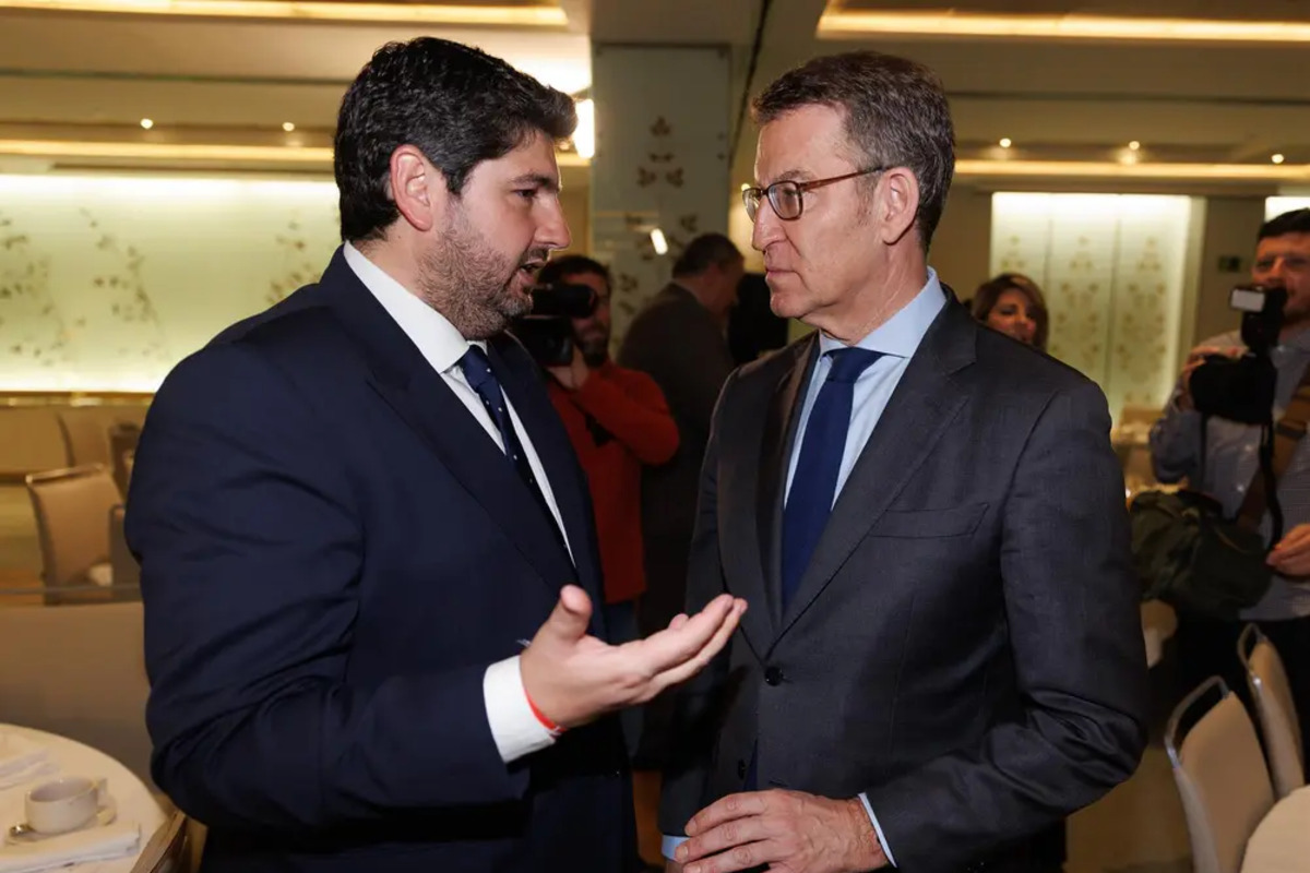 El Partido Popular quita 20 millones a personas dependientes, mayores y discapacitados para entregárselos a menas en Murcia