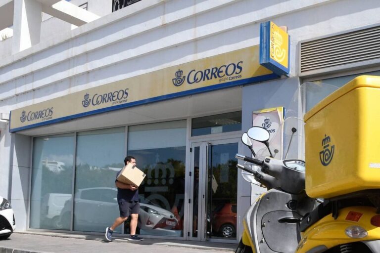 Correos falsificó ante Transparencia los datos facilitados en las elecciones del 23-J: no informó del volumen diario de sufragios almacenados