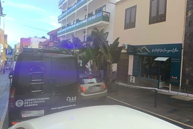 La Policía registra un centro de menas gestionado por la ONG Quorum Social 77 en Tenerife en el que se suministra tabaco a los menores