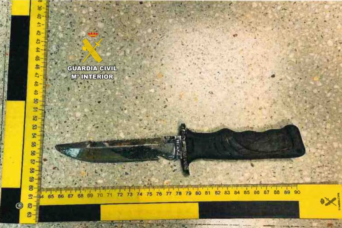 Un hombre sobrevive a un brutal ataque mientras dormía: un sicario habría cobrado 2.000 euros por intentar matarlo con 11 puñaladas en Ibiza