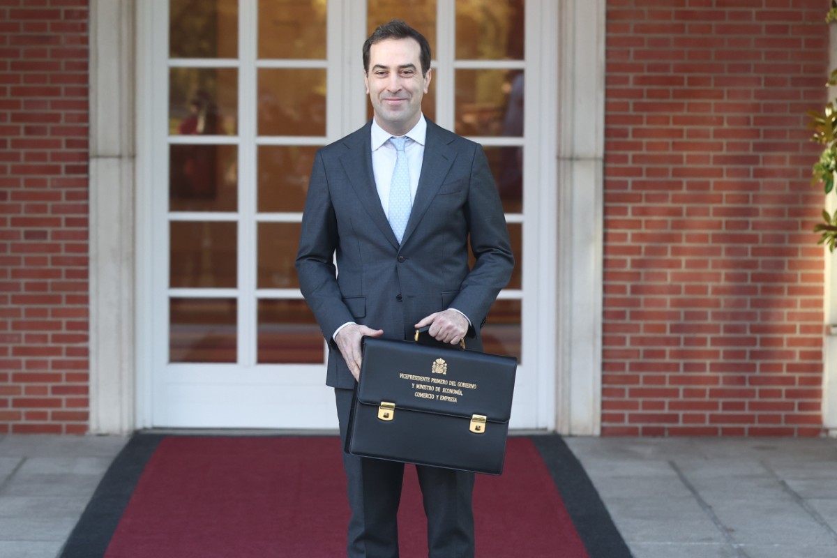 El nuevo vicepresidente Carlos Cuerpo se autoplagió llevando a su tesis doctoral 28 páginas de un artículo que publicó en un documento de Funcas