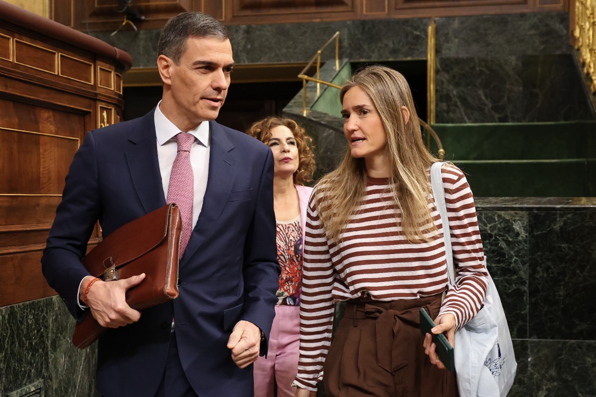 El Gobierno de Sánchez frena varios parques eólicos tras el escándalo Forestalia y endurece los requisitos ambientales