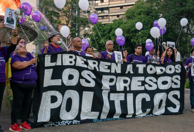 Casi 50 extranjeros siguen detenidos por razones políticas en Venezuela, diez de ellos españoles