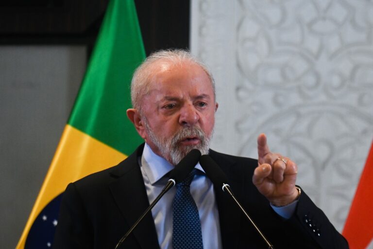Lula da Silva defiende al régimen comunista de Cuba y asegura que los habitantes de la isla pasan hambre porque «les niegan el acceso a lo básico»