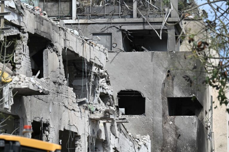 El régimen de Irán amenaza con el despliegue de ataques «por etapas» en los próximos días