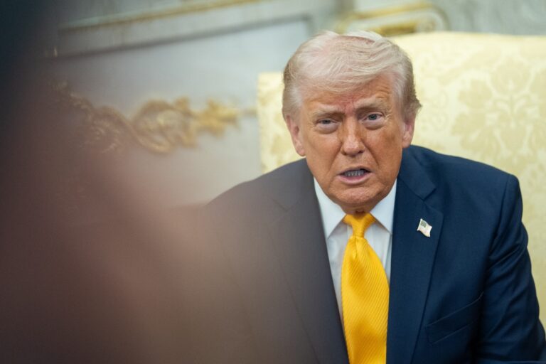 Trump descarta negociar un alto el fuego con Irán: «Podemos dialogar, pero no quiero eso»